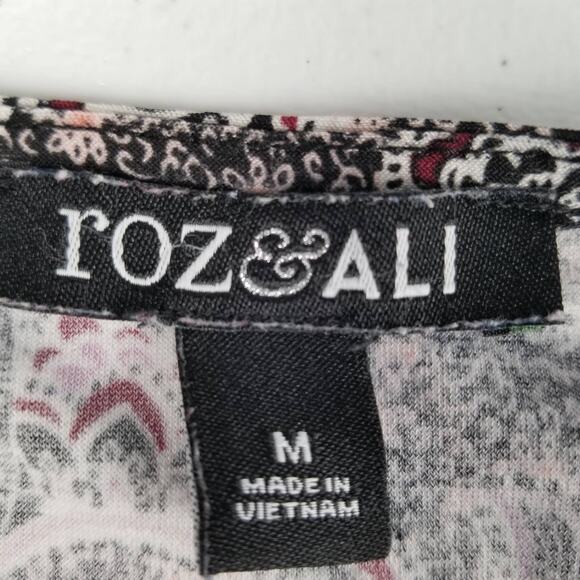 Roz & Ali Black Wine Pink Paisley Sleeveless Pleated Neck Blouse Nice Size Med - Picture 4 of 4